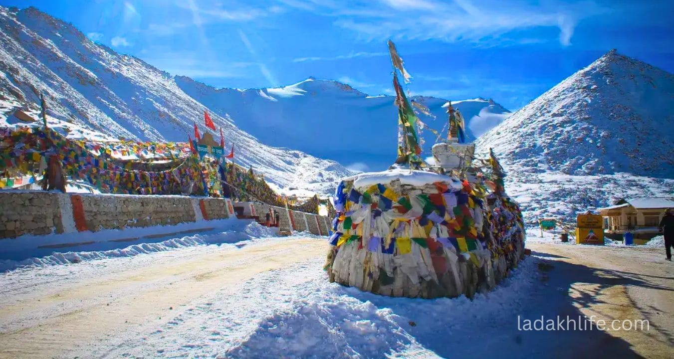 Chang La Pass surrounded by majestic Himalayan mountains and valleys in Ladakh