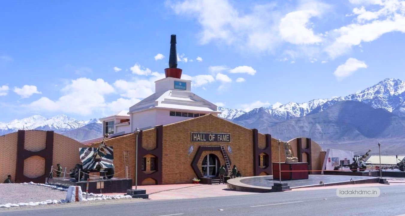 Panoramic view of Hall of Fame Museum with military displays and informative exhibits