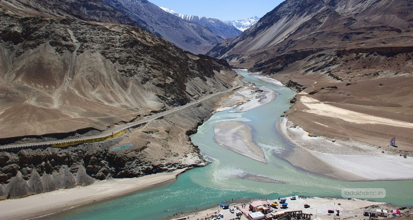 Scenic view of Sangam Point with rugged Himalayan terrain in Ladakh