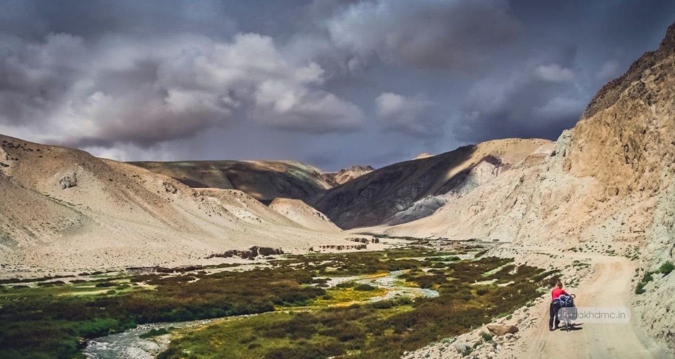 Zanskar Valley landscape showing rivers, rugged terrain, and scenic Himalayan surroundings